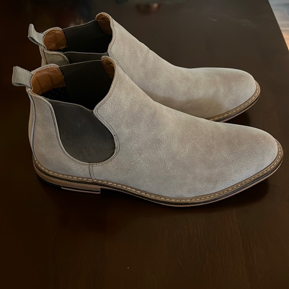 Steve Madden Chelsea Boots